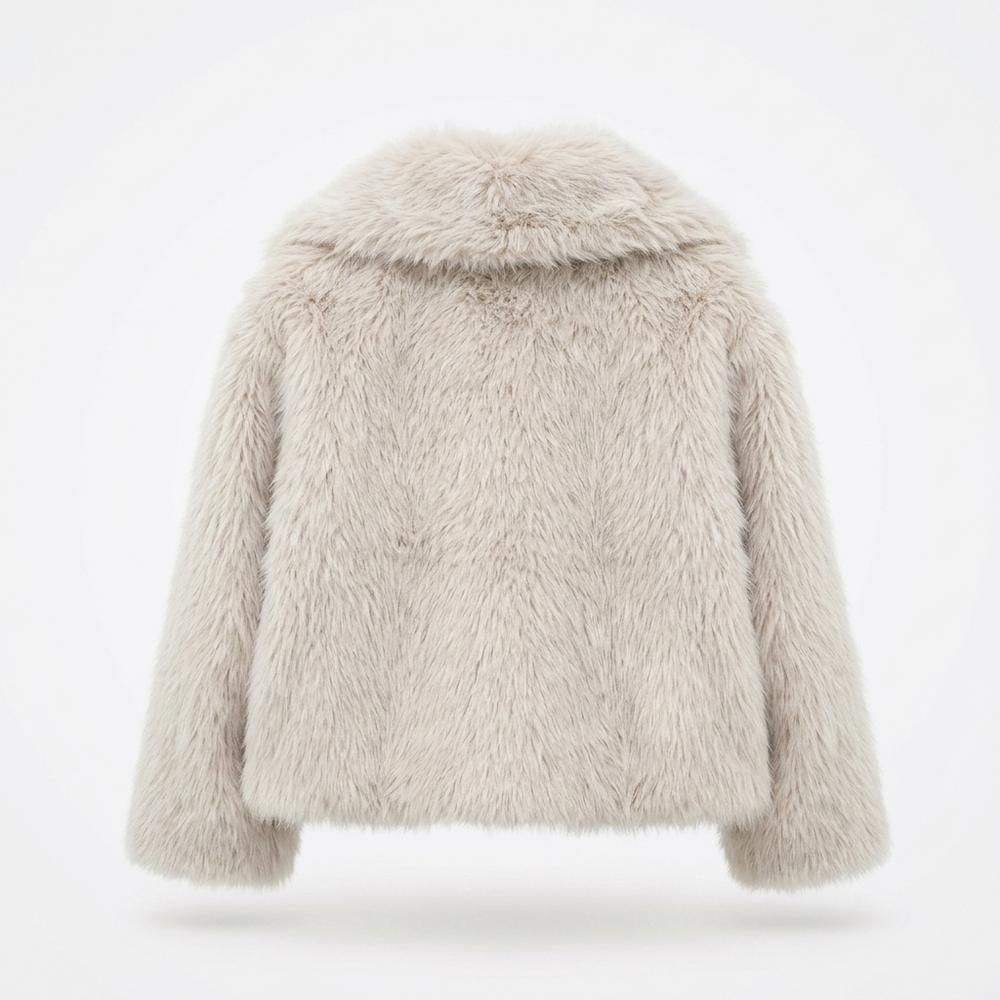 Gentleman Code - Taher | Flauschig Kurzgeschnitten Jacke Damen